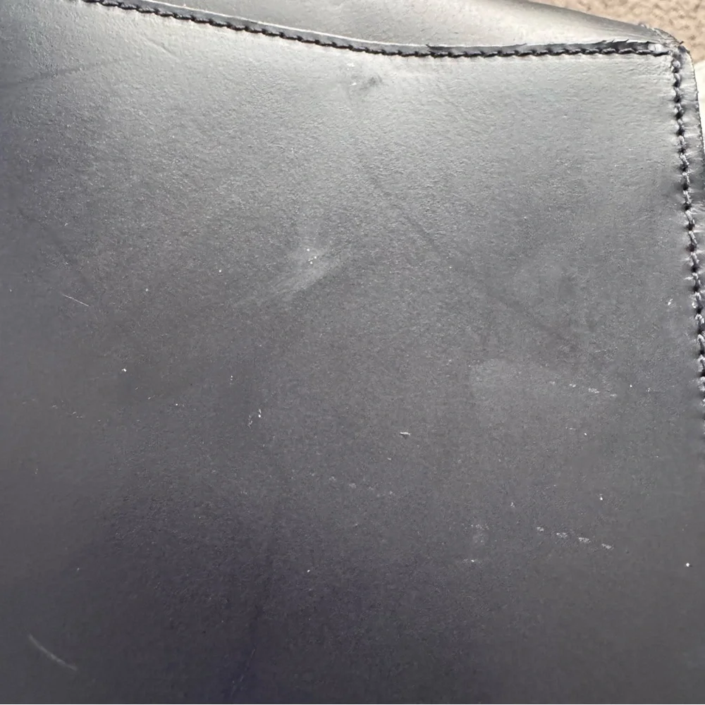 Mark and Graham Navy Leather Messenger Bag Work Travel Crossbody